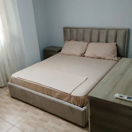 Appartamento Flori Apartament *