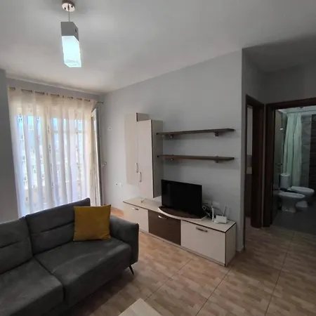 Flori Apartament Vlorë